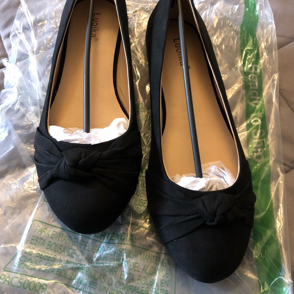 Black Flats
